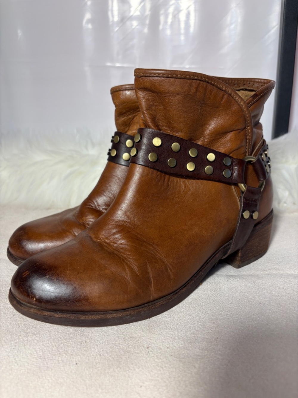 Women's UGGS Brown Leather Ankle Boot with Studded Harness